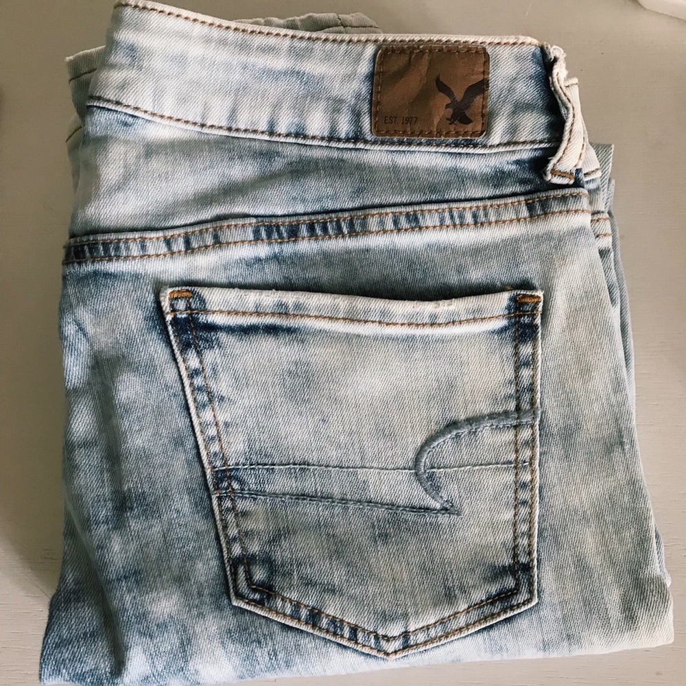 American Eagle Acid Wash Skinny Jean